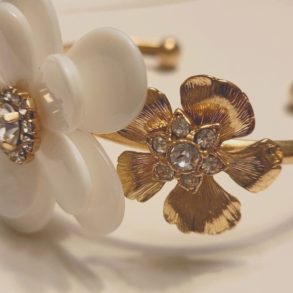 Jade&Jasper Statement Bracelet - Picture 2 of 6